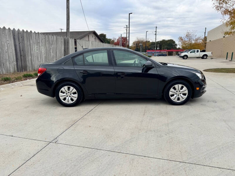 2016 Chevrolet Cruze Limited LS Auto