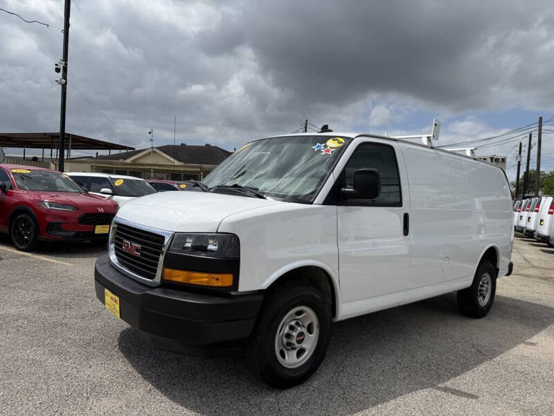 2023 GMC Savana 2500