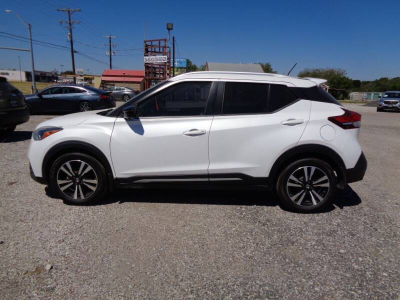 2019 Nissan Kicks for sale at L & L Sales in Mexia TX