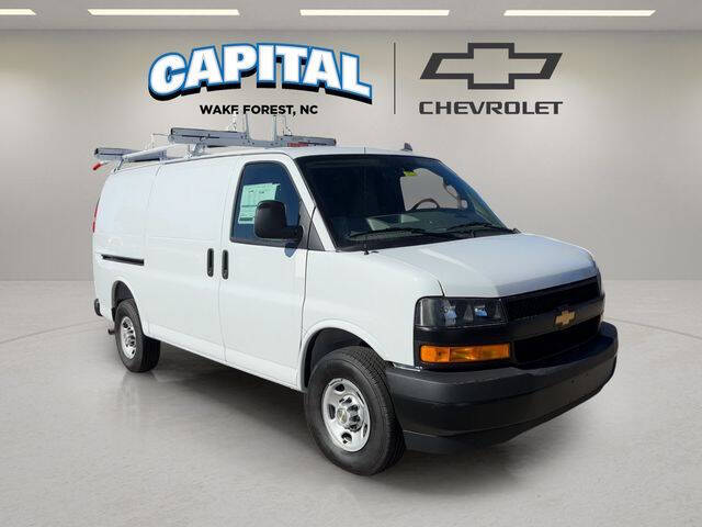 2025 Chevrolet Express 2500
