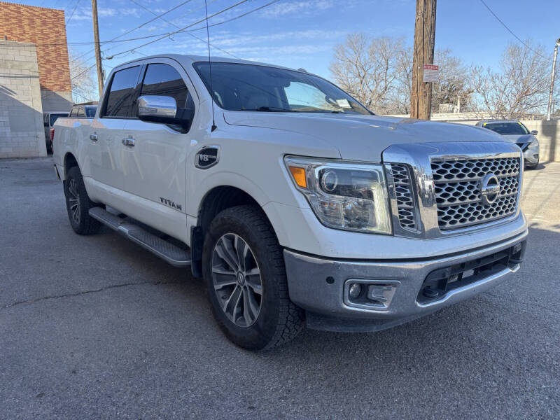 2017 Nissan Titan SL