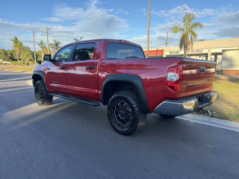 2017 Toyota Tundra SR5