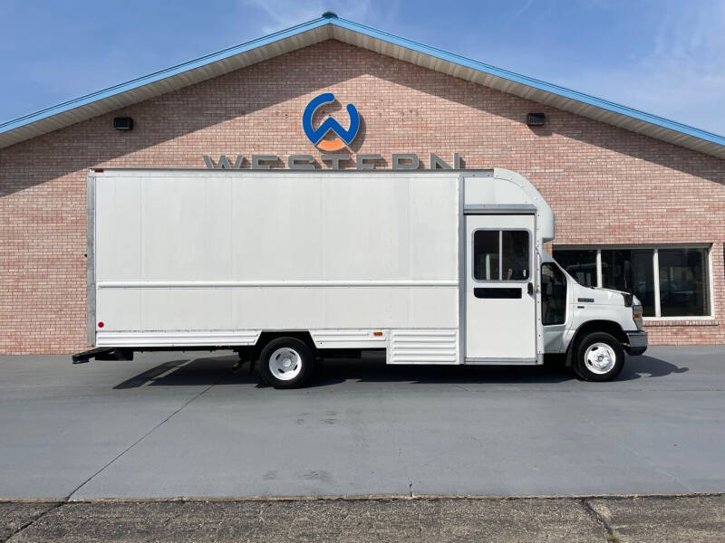 2009 Ford E350 Box Van for sale at Western Specialty Vehicle Sales in Braidwood IL