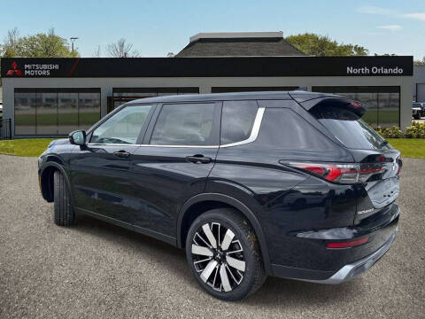 2026 Mitsubishi Outlander SE