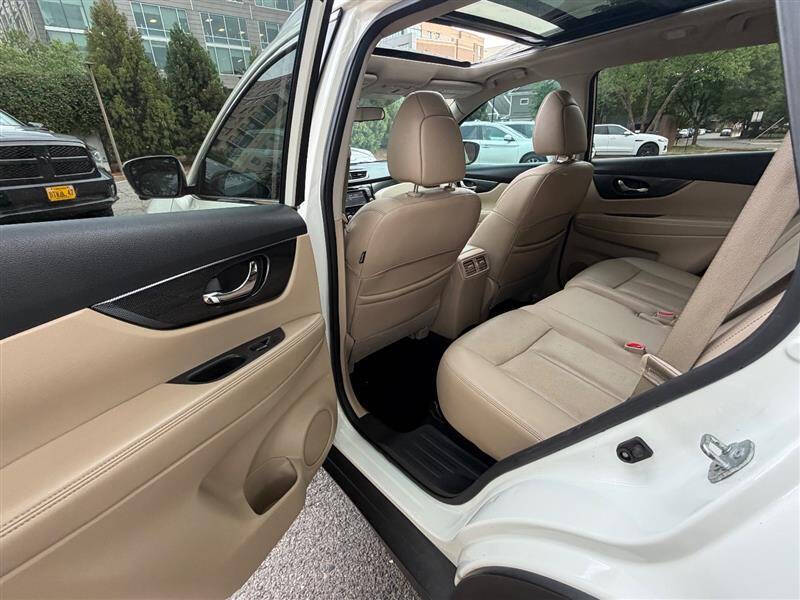 2016 Nissan Rogue SL