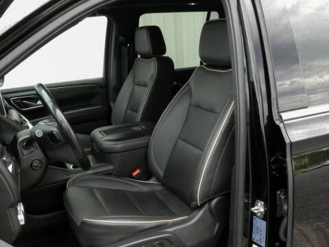 2022 GMC Yukon SLT