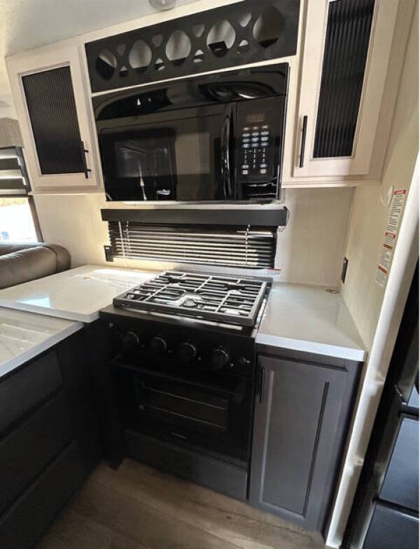 2025 Forest River Sabre 33RLP