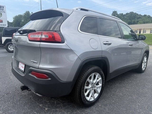 2018 Jeep Cherokee Latitude