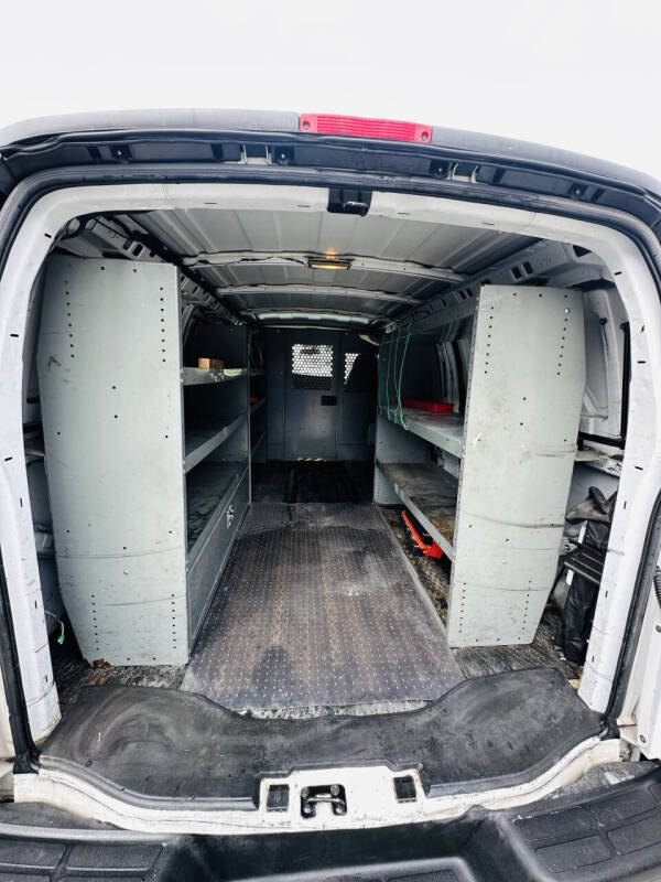 2009 GMC Savana 3500