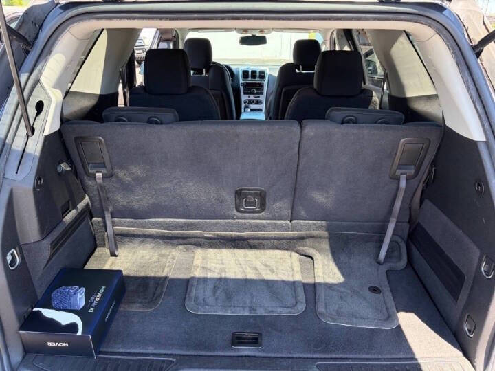 2011 GMC Acadia SLE