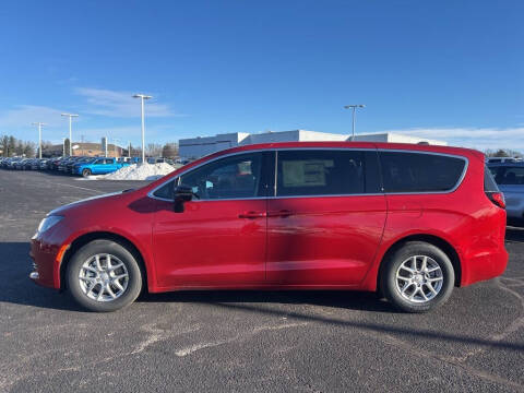 2026 Chrysler Voyager LX