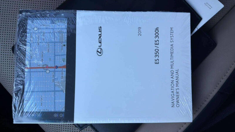 2019 Lexus ES 350