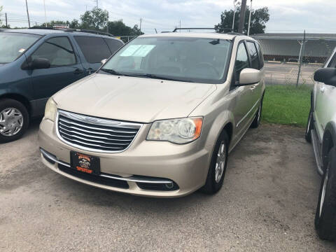 2013 Chrysler Town and Country for sale at MILLENIUM MOTOR SALES, INC. in Rosenberg TX