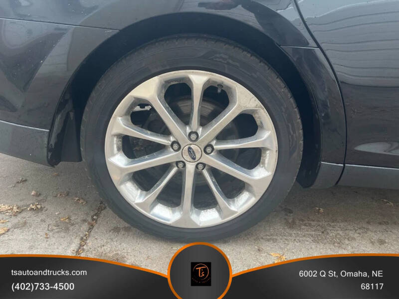 2016 Ford Taurus Limited