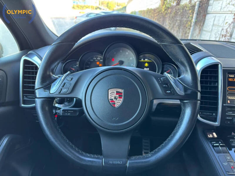 2012 Porsche Cayenne S