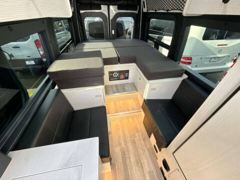 2025 Mercedes-Benz Sprinter