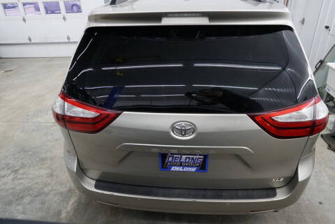 2016 Toyota Sienna