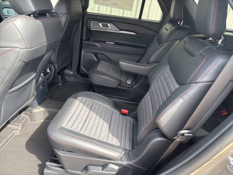 2026 Ford Explorer ST-Line