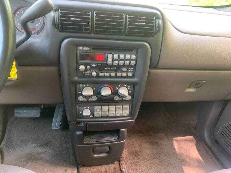 2000 Pontiac Montana