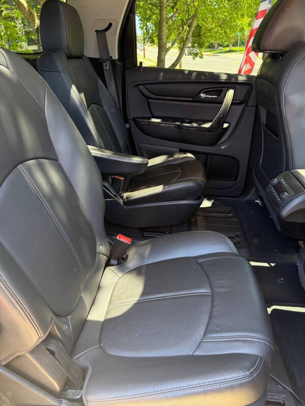 2016 GMC Acadia SLT-1