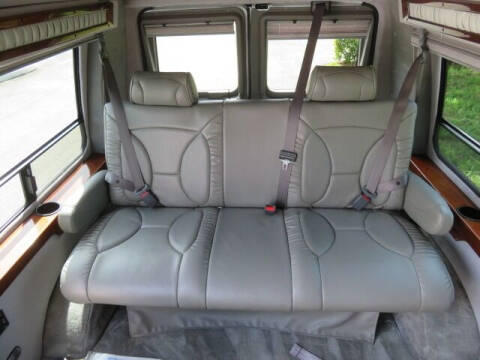 2010 Ford E-Series E-350 SD