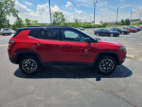 2025 Jeep Compass Trailhawk