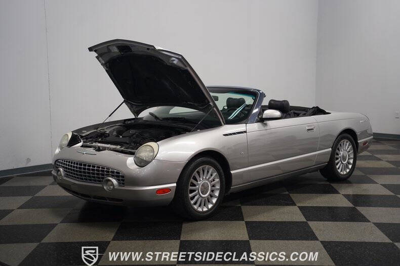 2004 Ford Thunderbird Deluxe