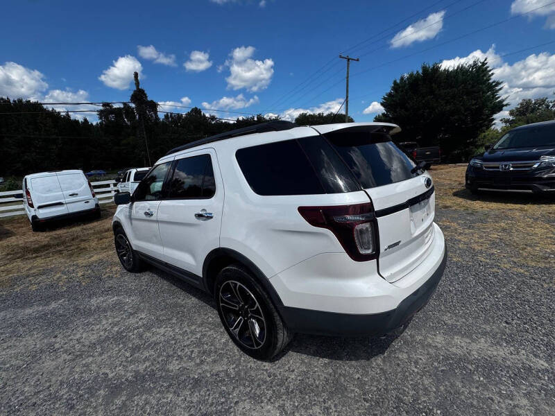 2014 Ford Explorer Sport