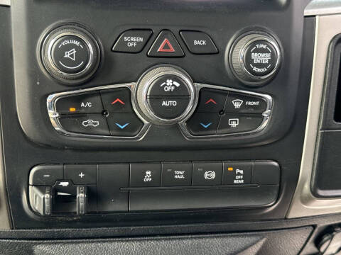 2017 RAM 2500 SLT