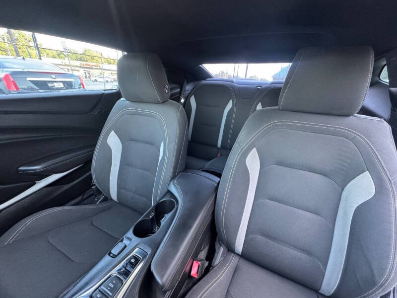 2019 Chevrolet Camaro LS