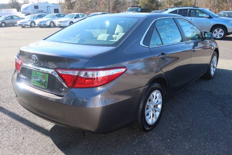 2015 Toyota Camry LE