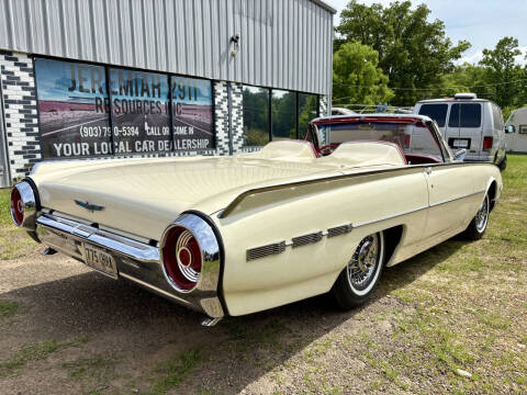 1962 Ford Thunderbird