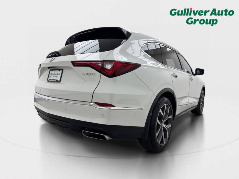 2022 Acura MDX w/Tech