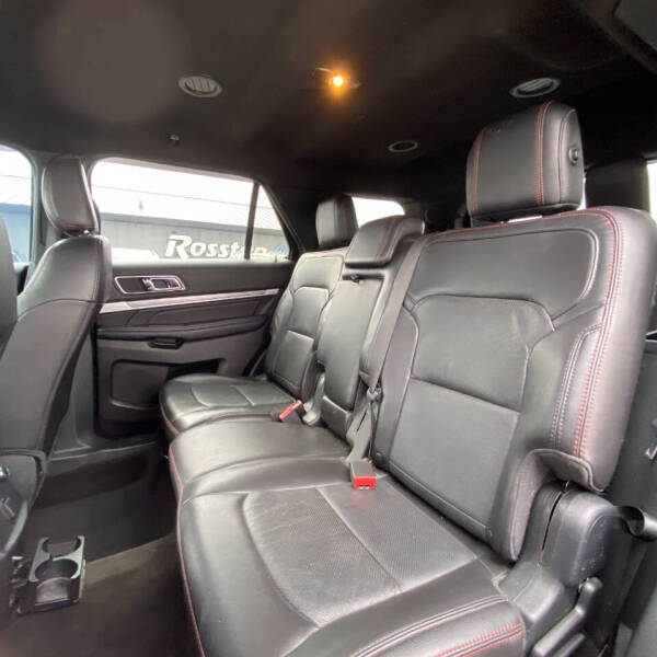 2018 Ford Explorer Sport