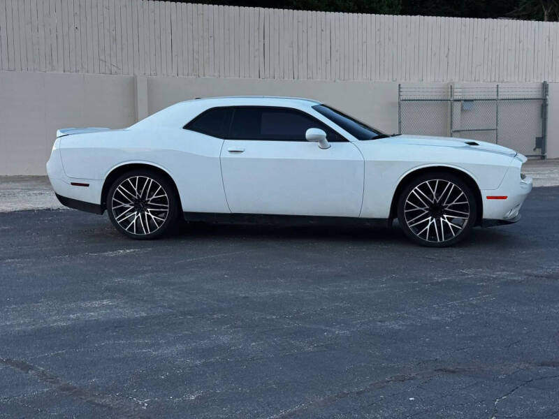 2020 Dodge Challenger SXT
