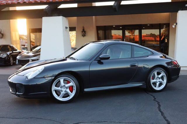 2004 Porsche 911 Carrera 4S