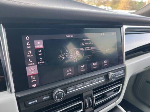 2019 Porsche Macan S