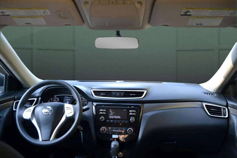 2015 Nissan Rogue S