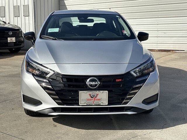 2025 Nissan Versa SR