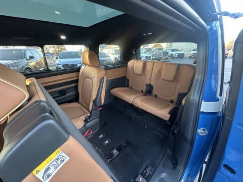 2025 Volkswagen ID. Buzz Pro S Plus 4Motion