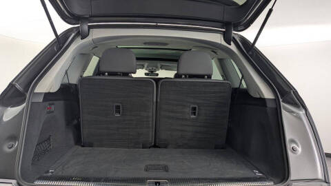 2022 Audi Q7 quattro Premium Plus 55 TFSI