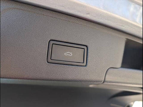 2022 Volkswagen Atlas Cross Sport V6 SEL Premium R-Line 4Motion