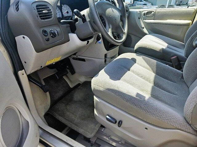 2006 Dodge Grand Caravan SE