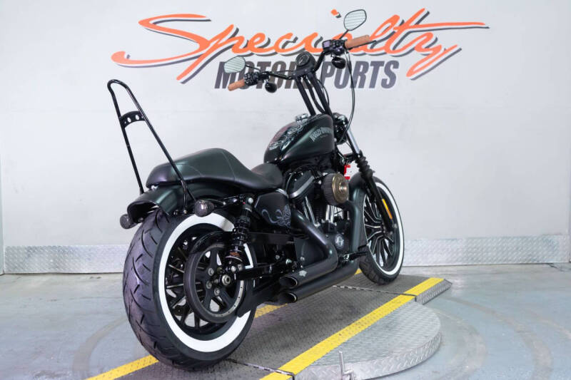 2015 Harley-Davidson Iron 883