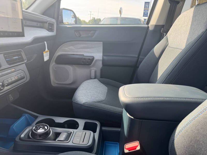 2025 Ford Maverick XLT