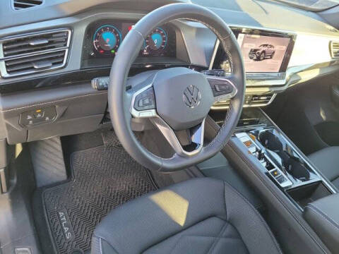 2025 Volkswagen Atlas Cross Sport SE