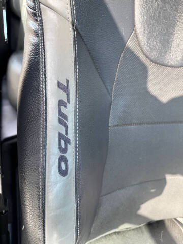 2016 Hyundai Veloster Turbo