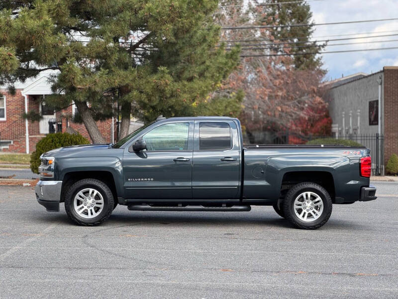 2019 Chevrolet Silverado 1500 LD LT photo 5