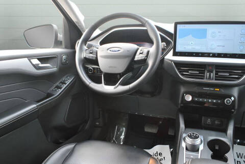 2024 Ford Escape Platinum