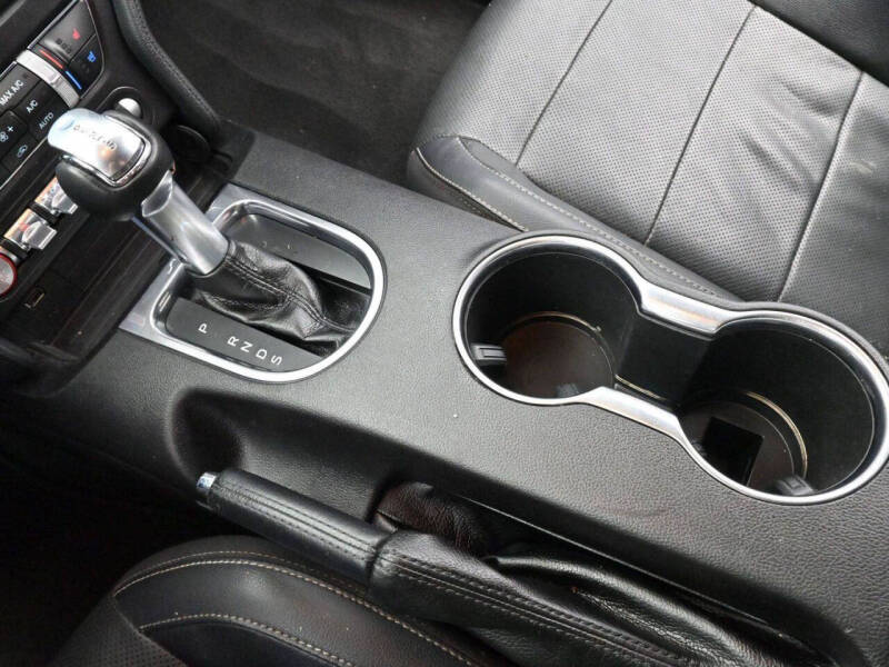 2020 Ford Mustang EcoBoost Premium